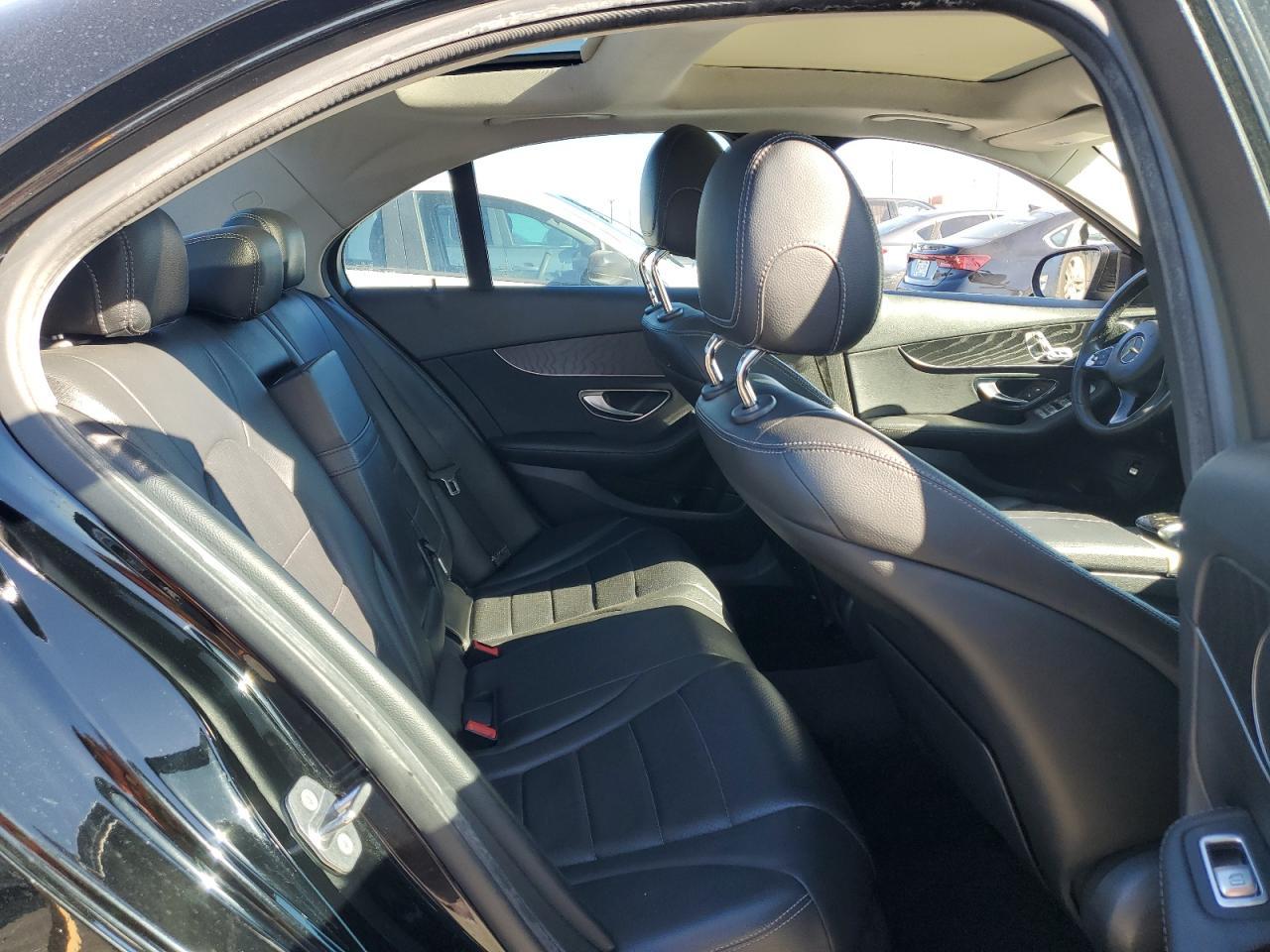 2016 MERCEDES-BENZ C-CLASS