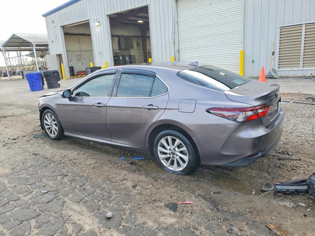 2022 TOYOTA CAMRY