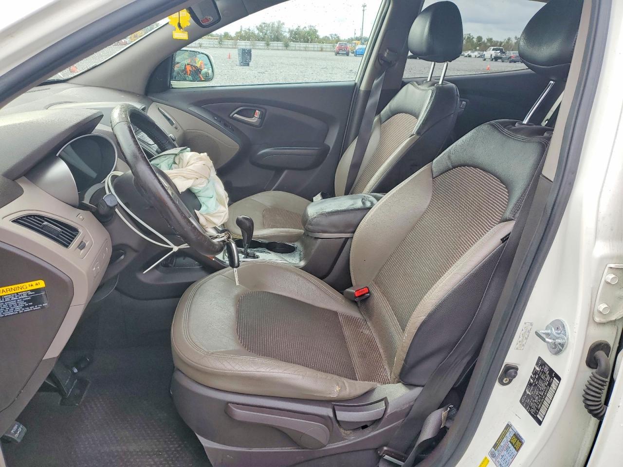 2012 HYUNDAI TUCSON