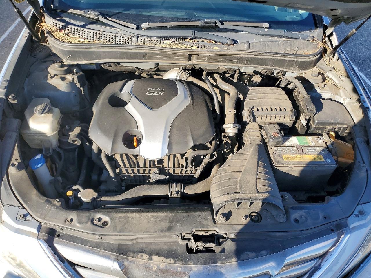 2011 HYUNDAI SONATA