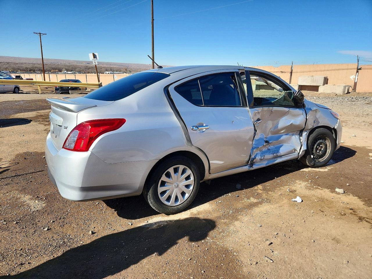 2019 NISSAN VERSA