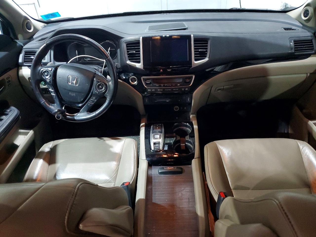 2016 HONDA PILOT