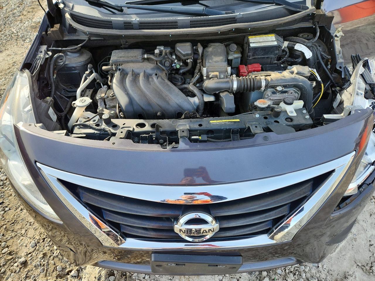 2015 NISSAN VERSA