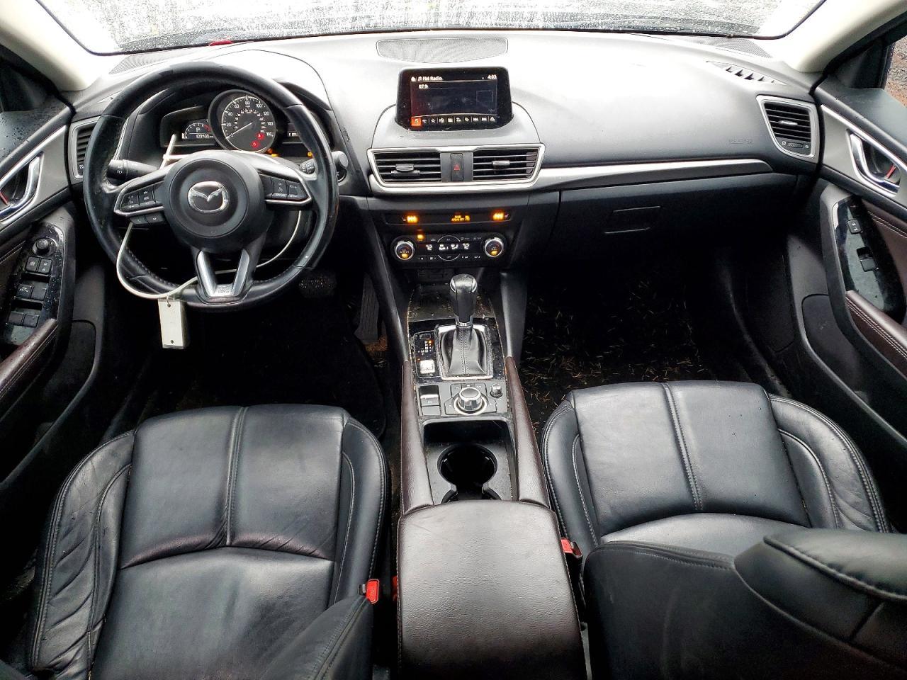 2018 MAZDA 3