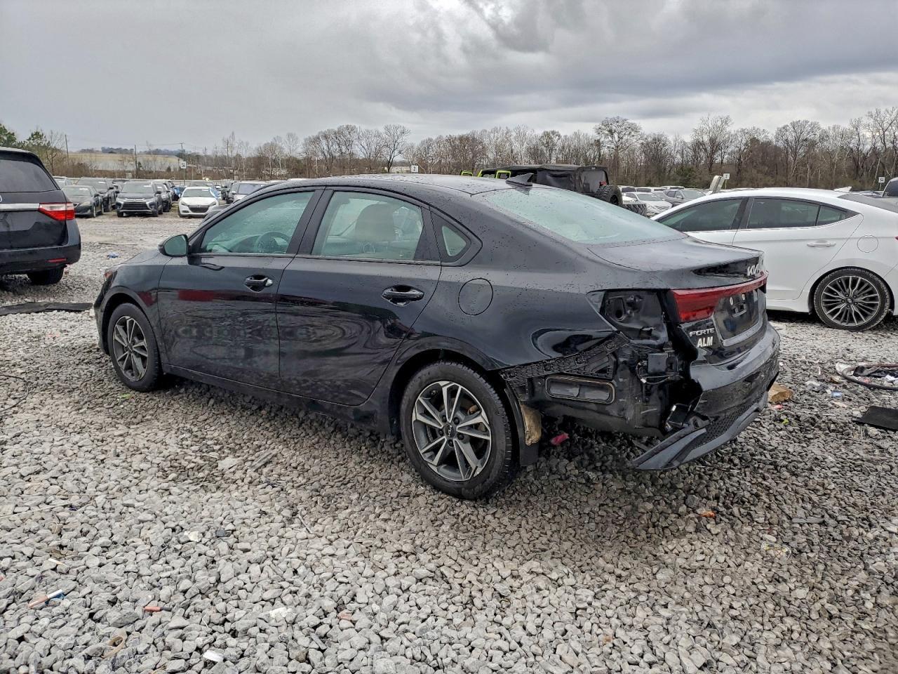 2023 KIA FORTE