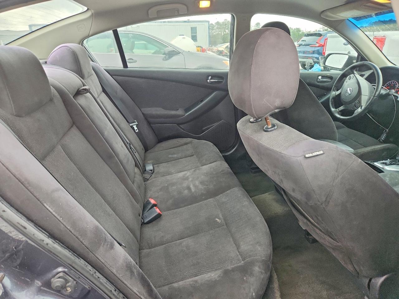 2010 NISSAN ALTIMA