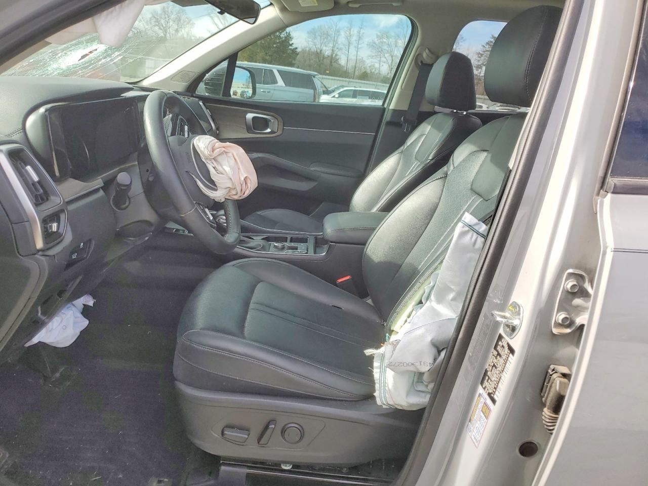 2022 KIA SORENTO