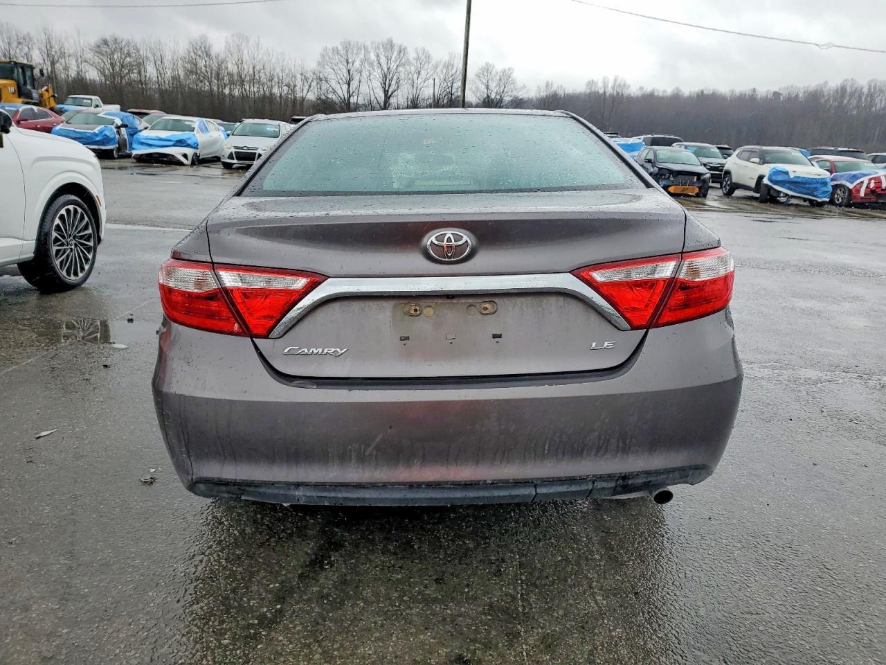 2017 TOYOTA CAMRY