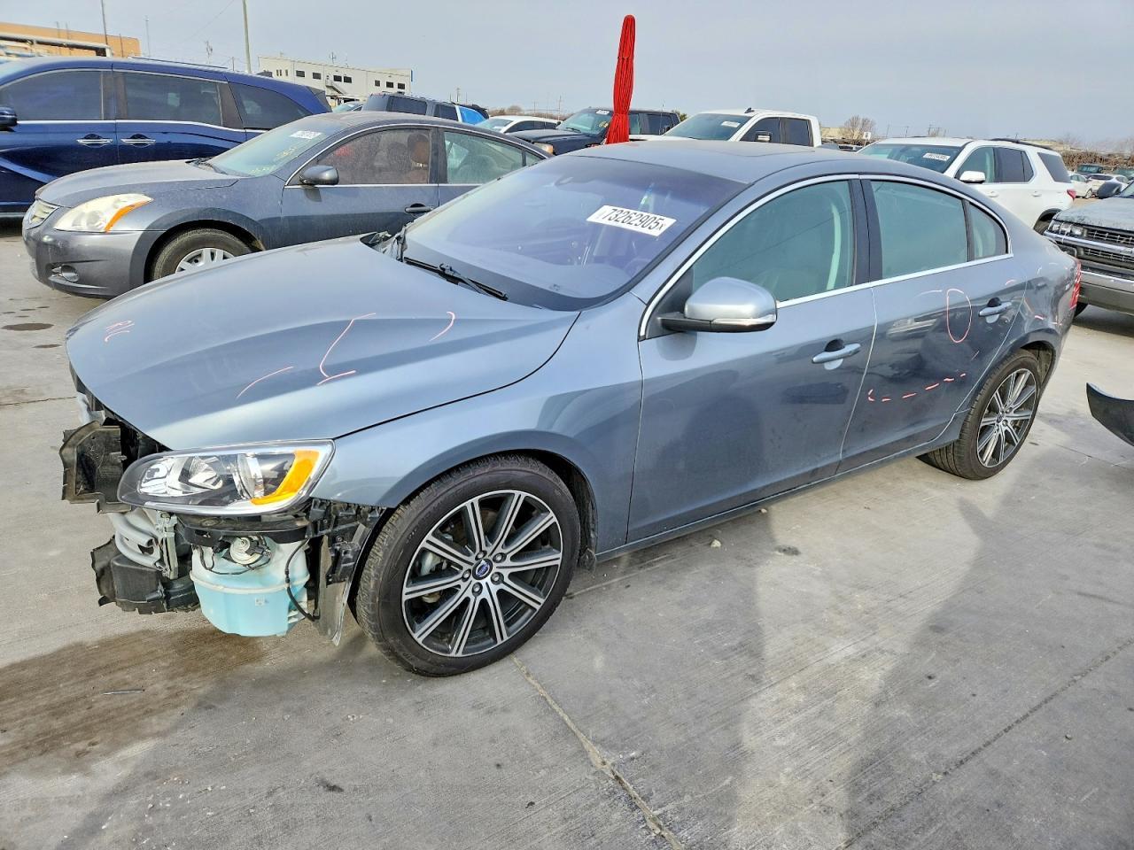 2017 VOLVO S60