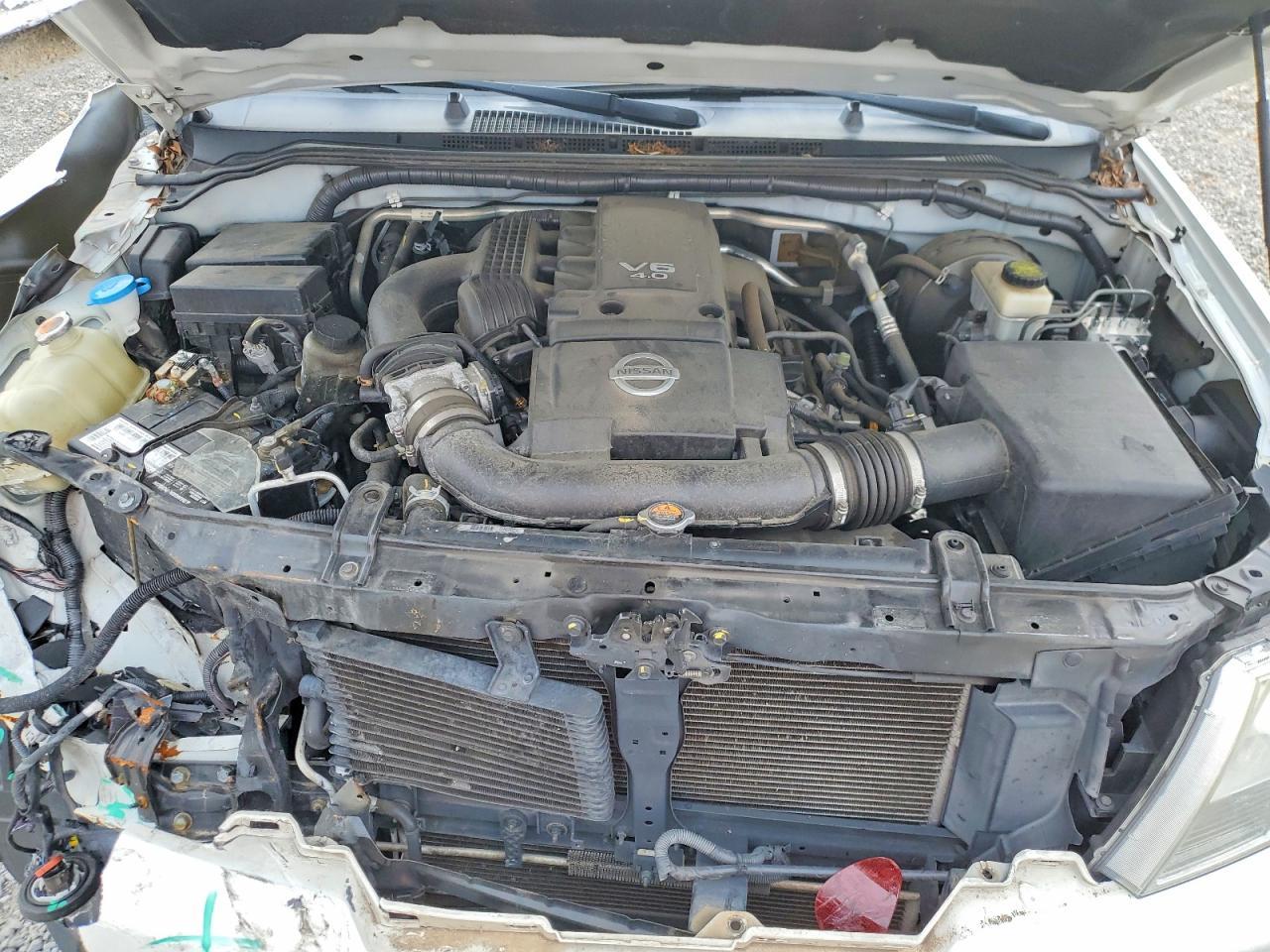 2016 NISSAN Frontier