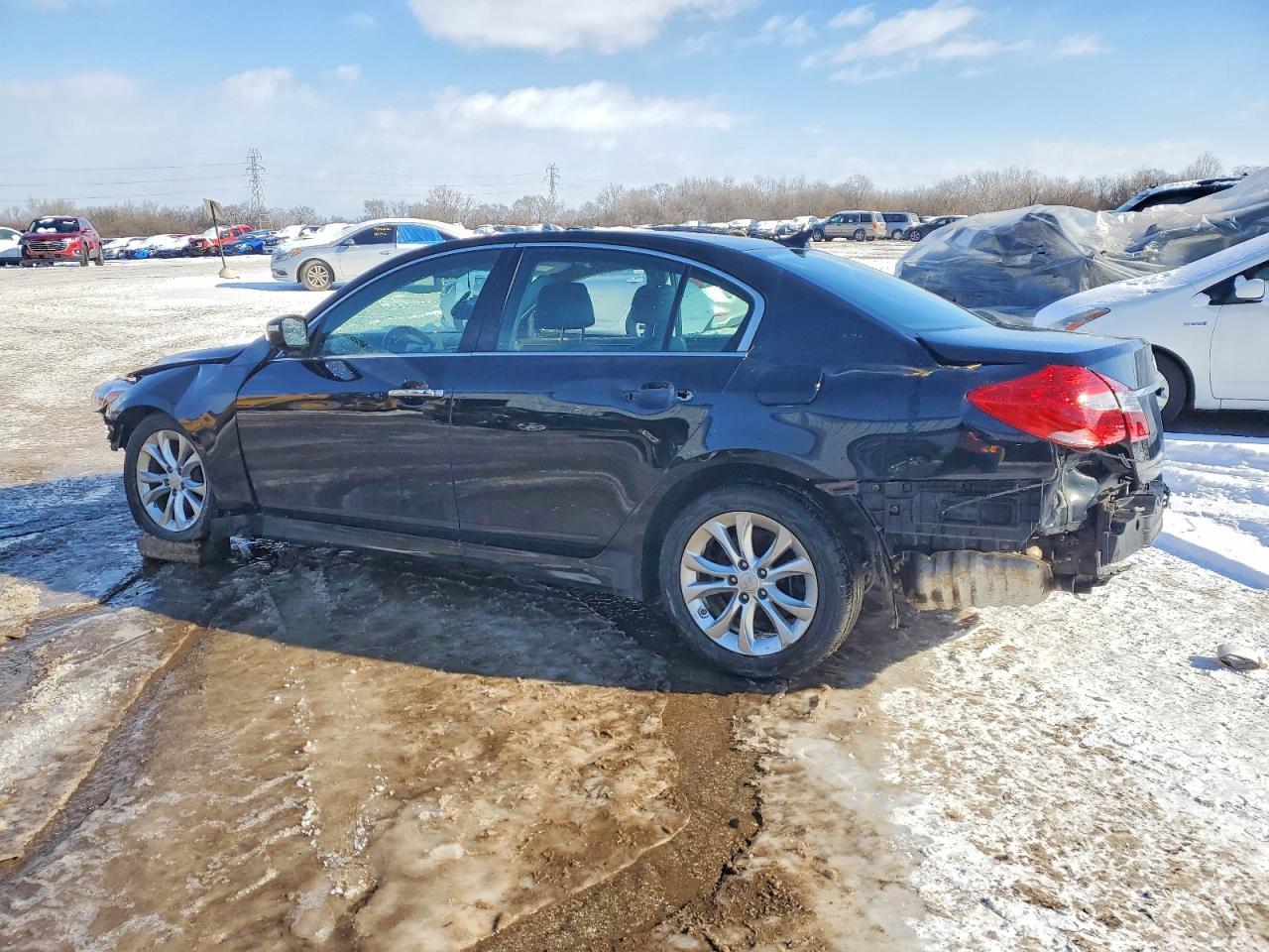 2012 HYUNDAI GENESIS