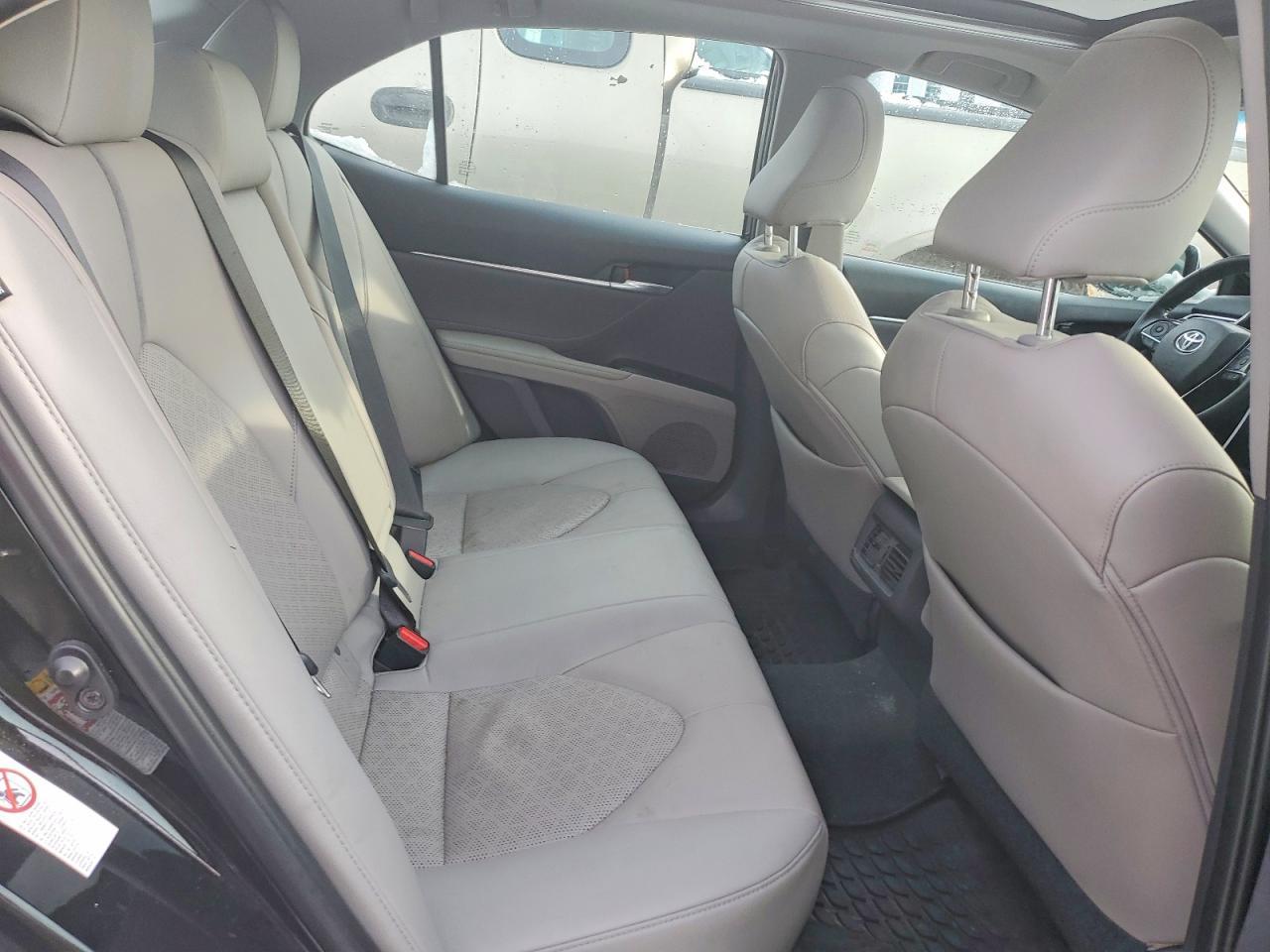 2018 TOYOTA CAMRY