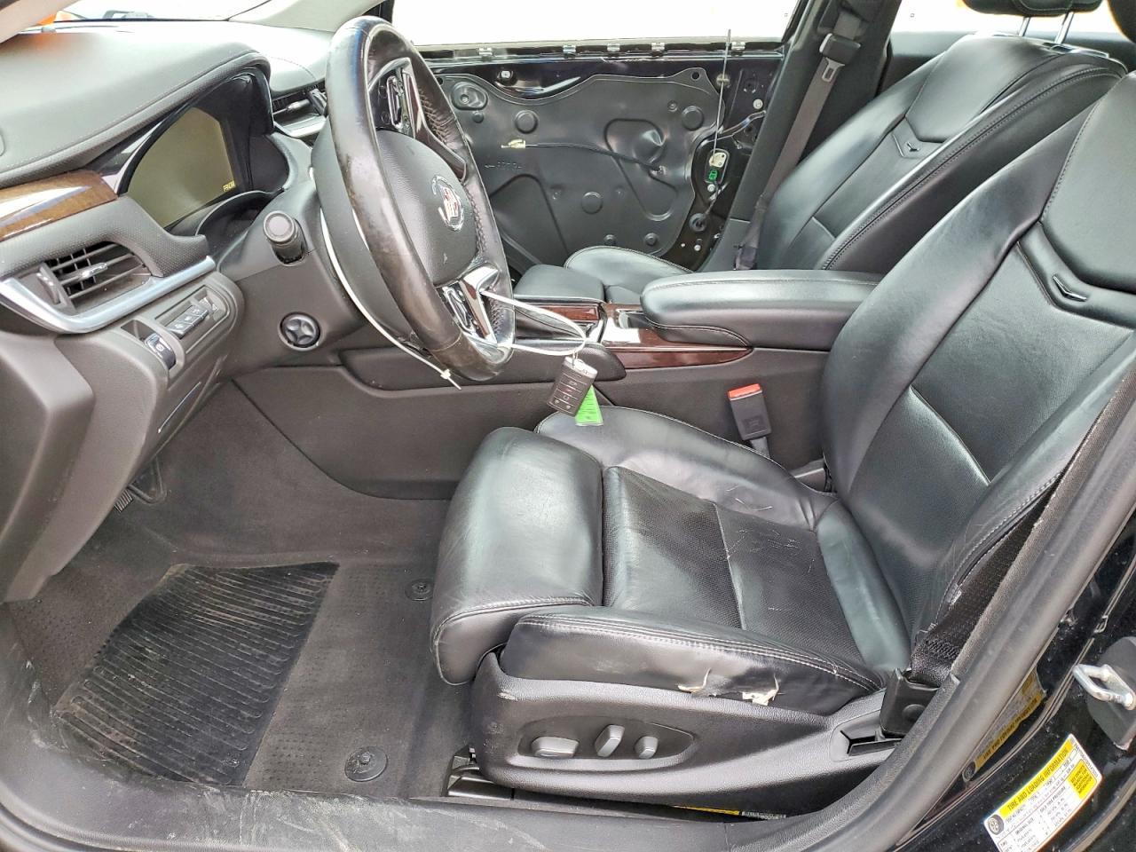 2013 CADILLAC XTS