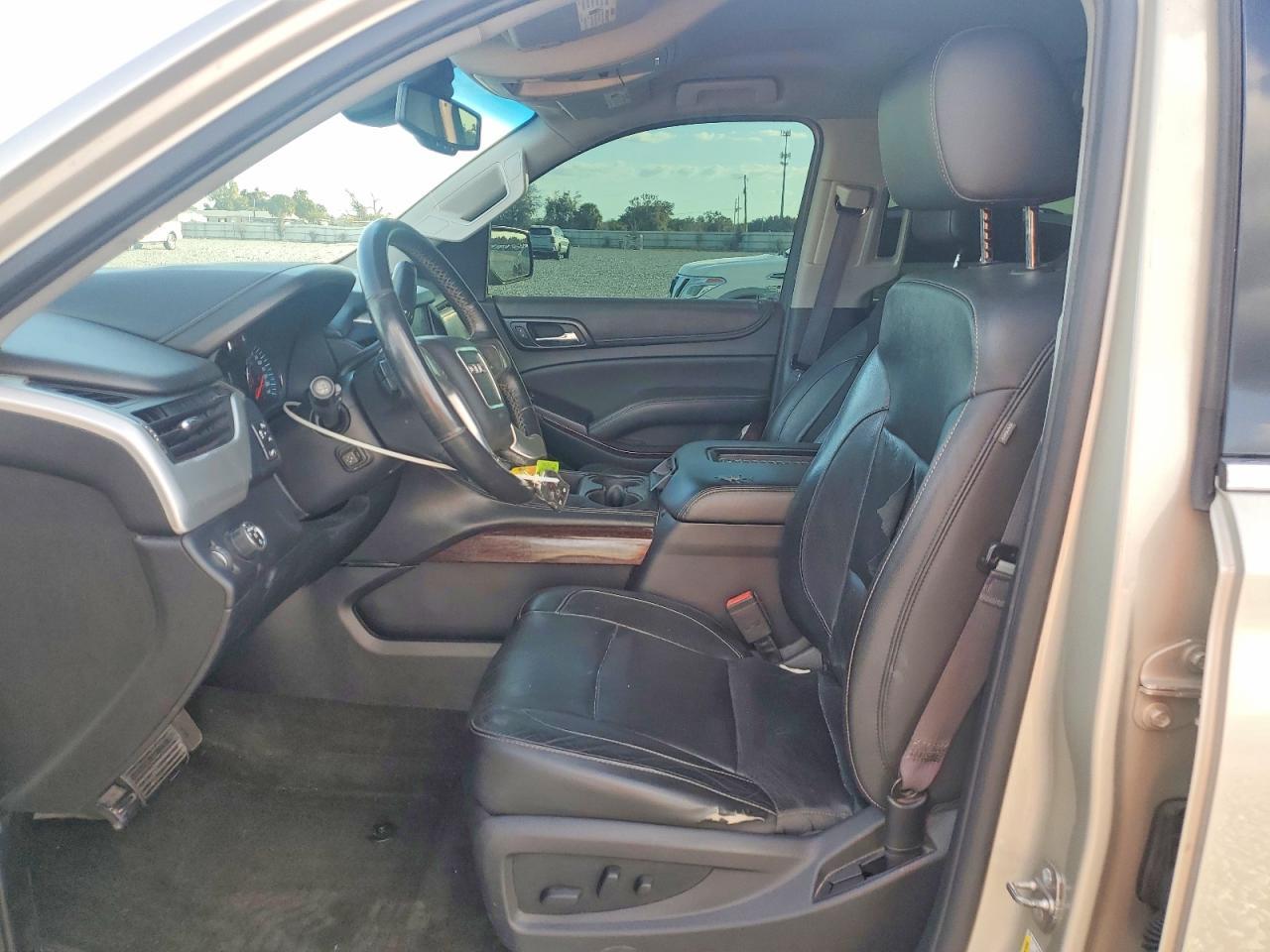2017 GMC Yukon