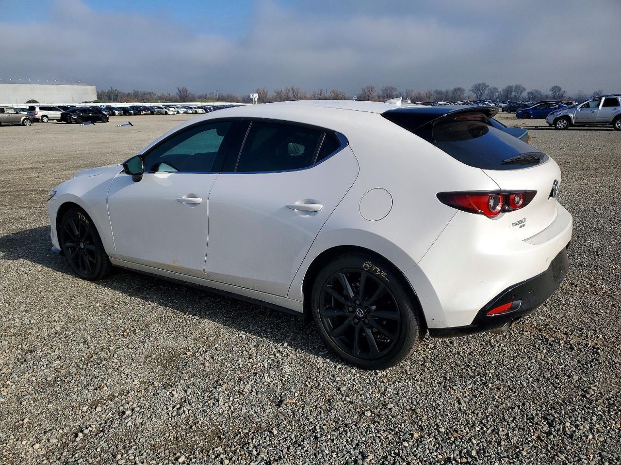 2025 MAZDA 3