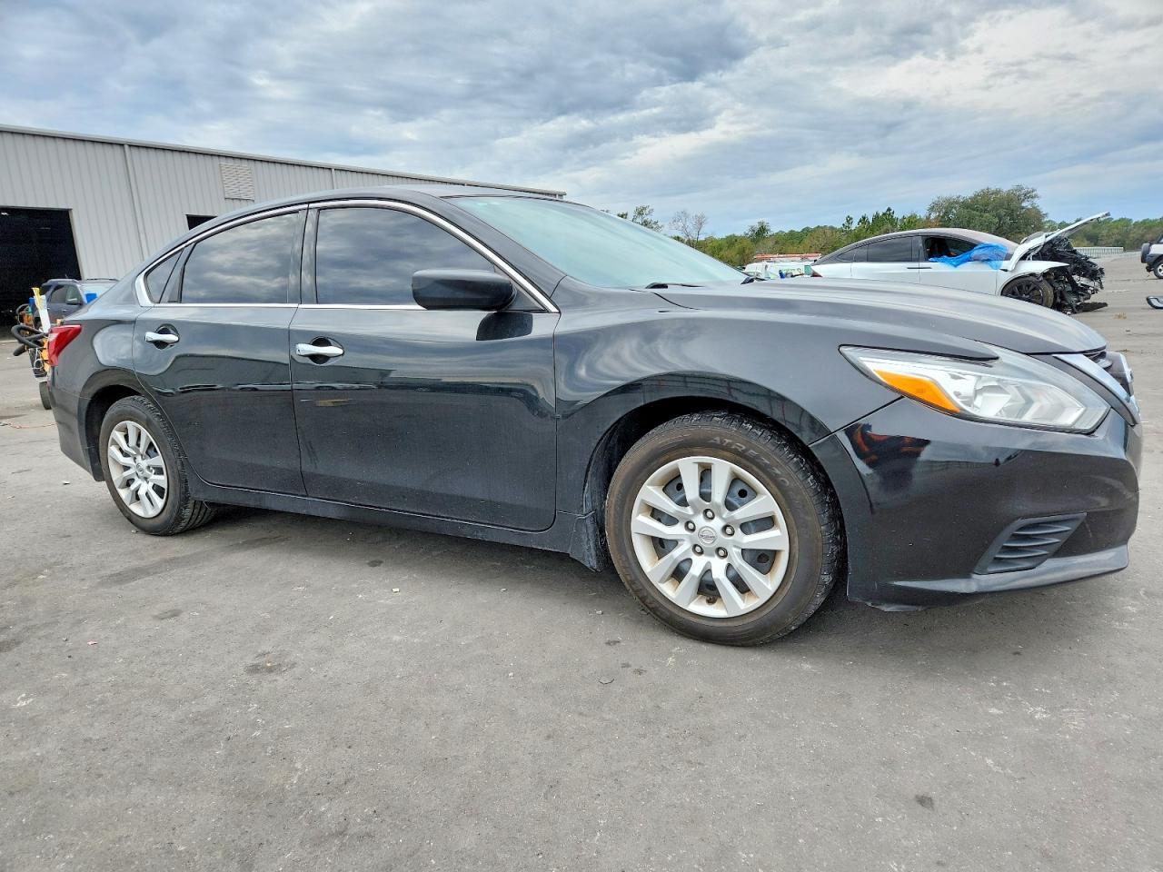 2017 NISSAN ALTIMA