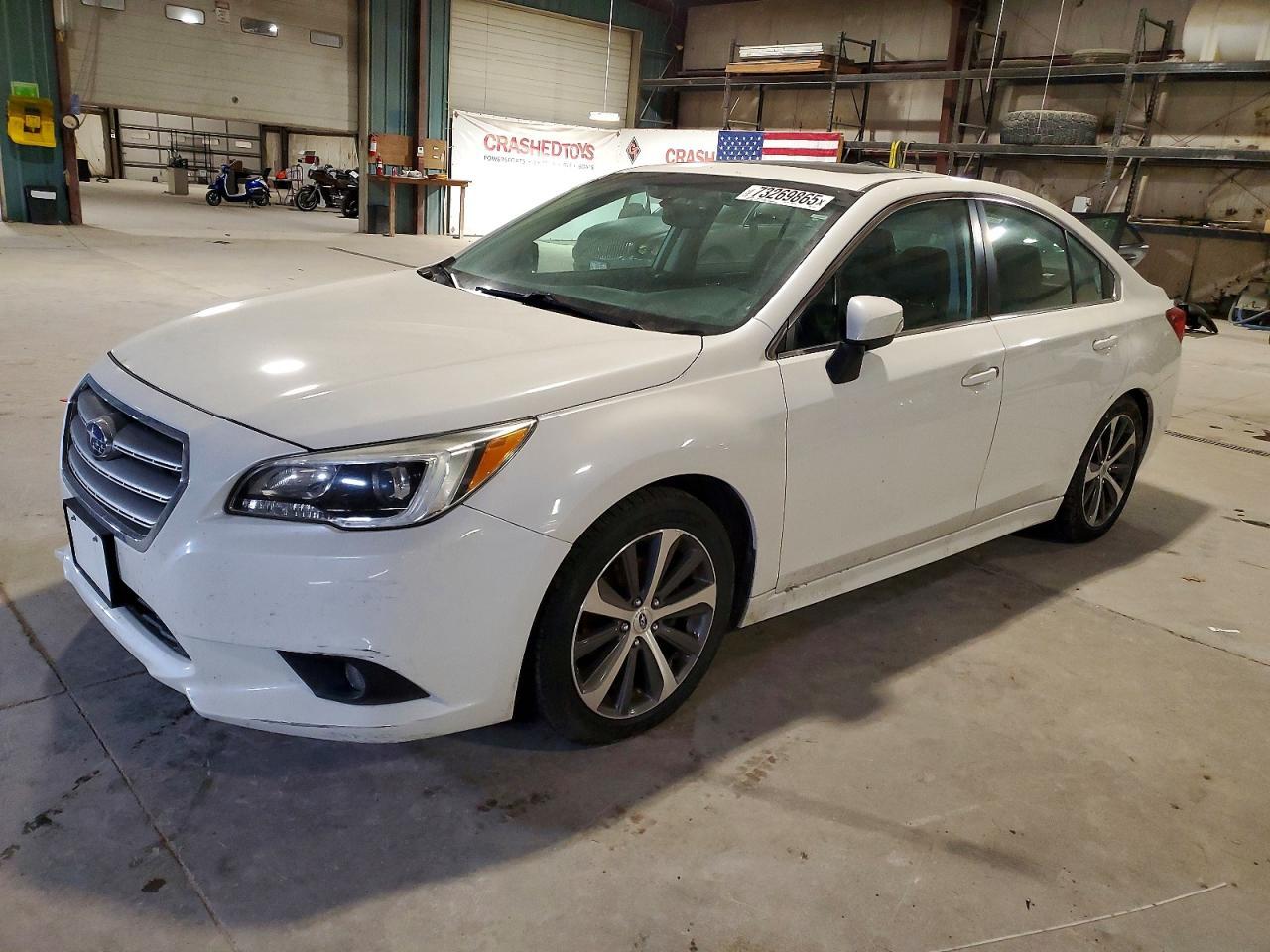 2016 SUBARU Legacy