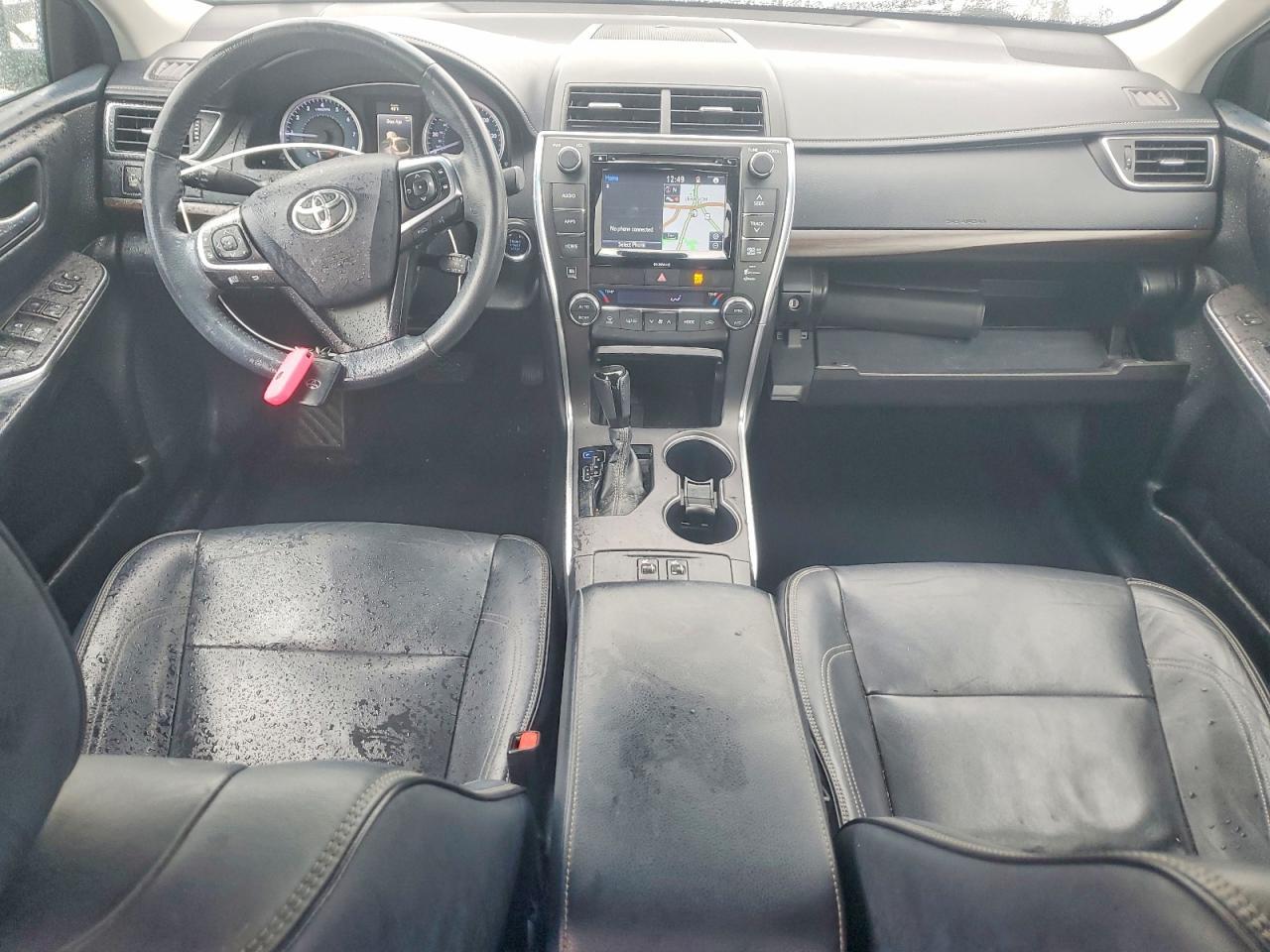 2017 TOYOTA CAMRY
