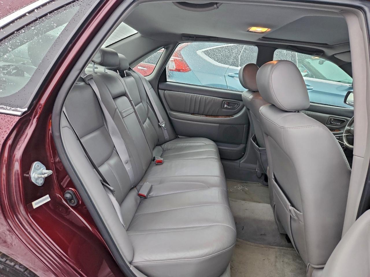 2003 TOYOTA Avalon