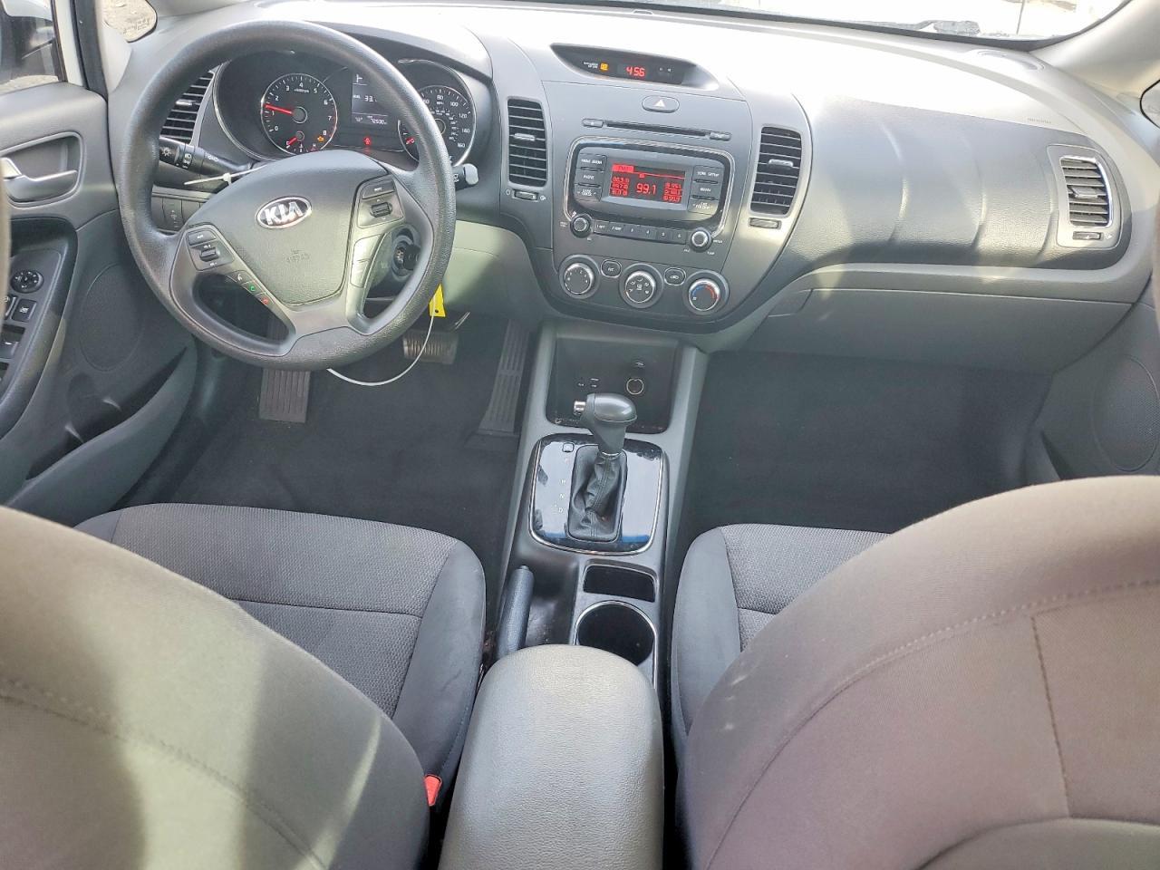2017 KIA FORTE
