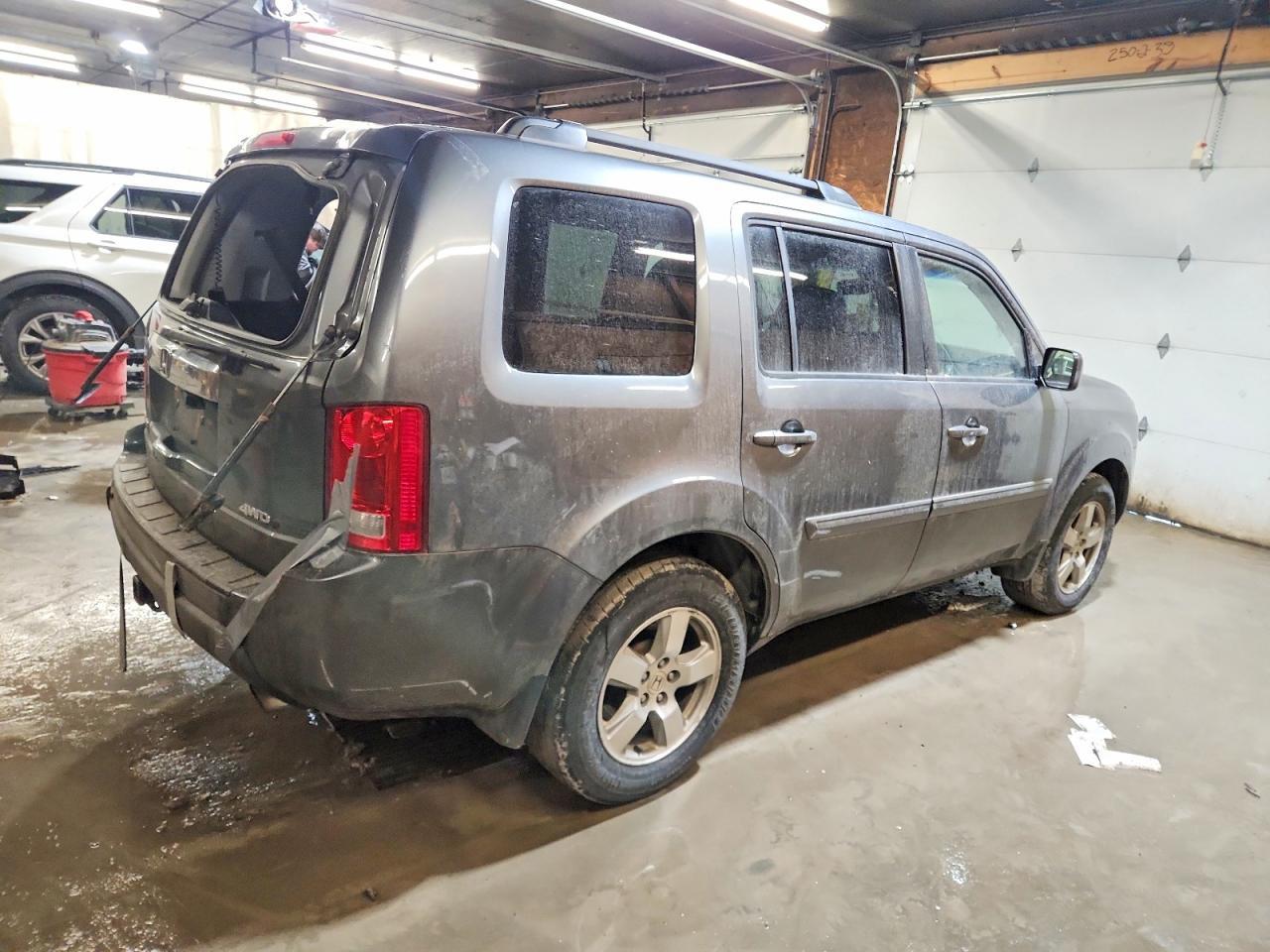 2011 HONDA PILOT
