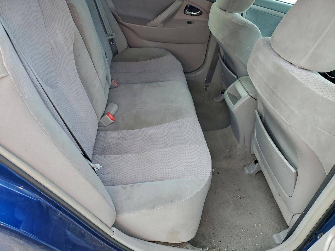2010 TOYOTA CAMRY