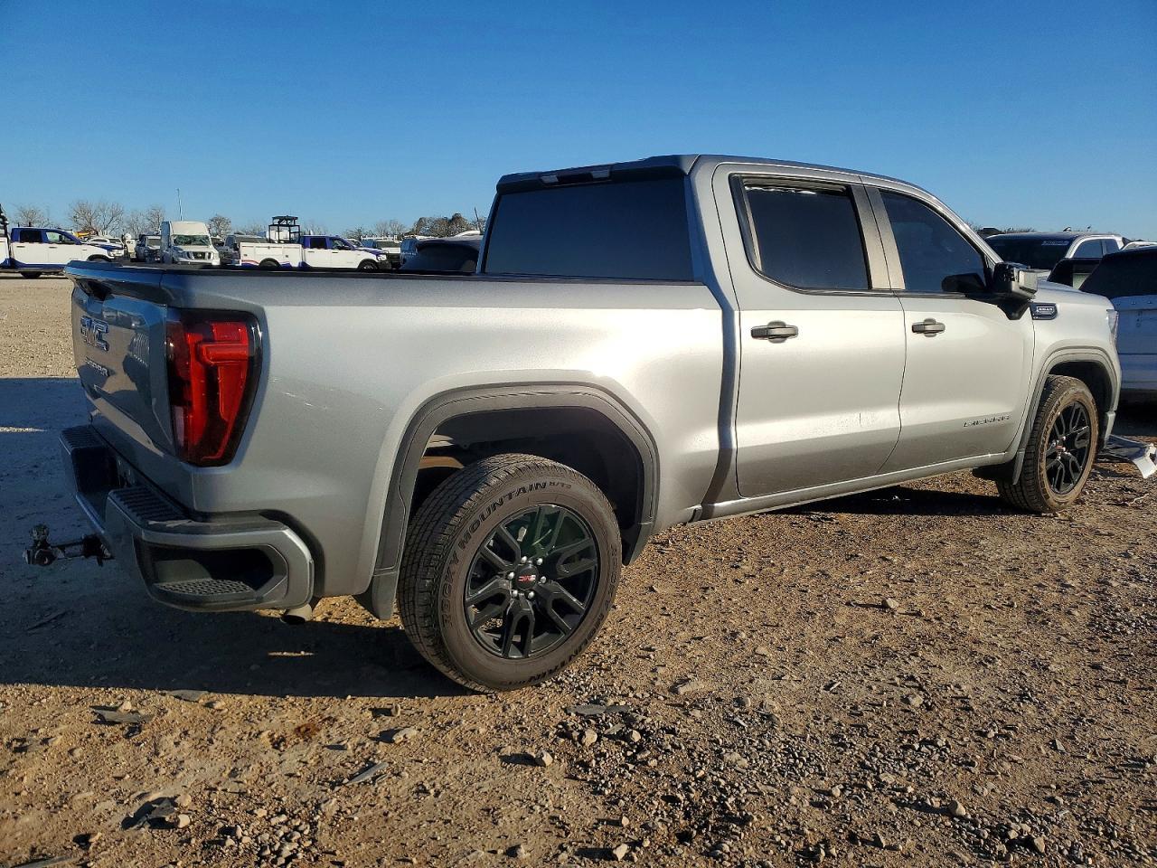 2023 GMC Sierra