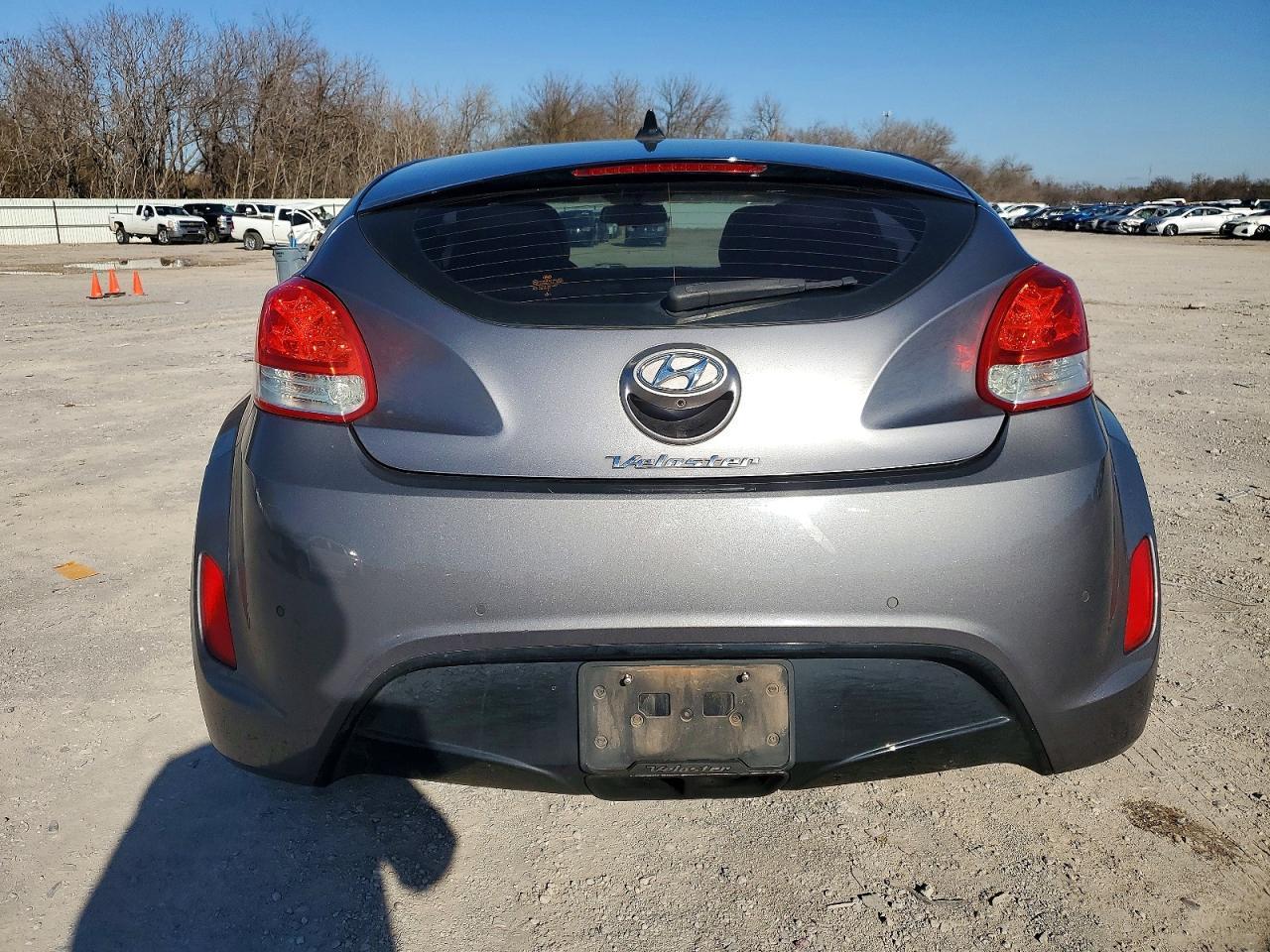 2013 HYUNDAI VELOSTER