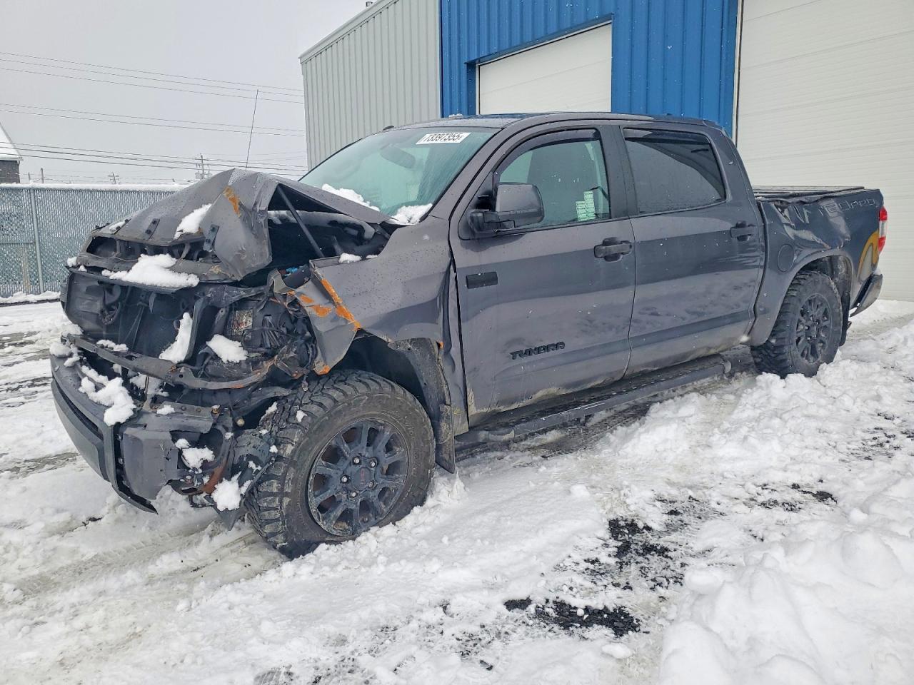 2016 TOYOTA TUNDRA