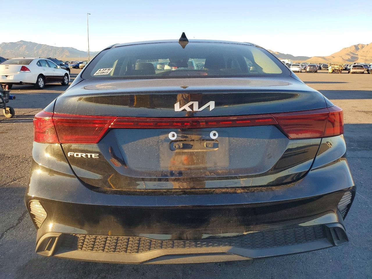 2023 KIA FORTE