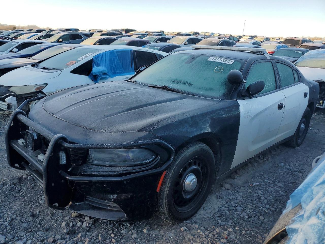 2017 DODGE CHARGER