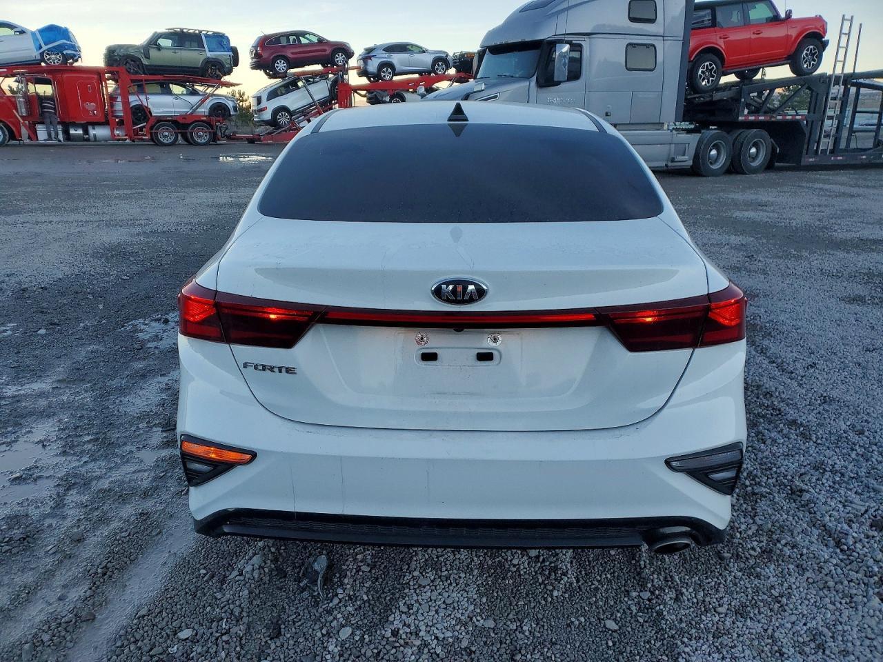 2021 KIA FORTE