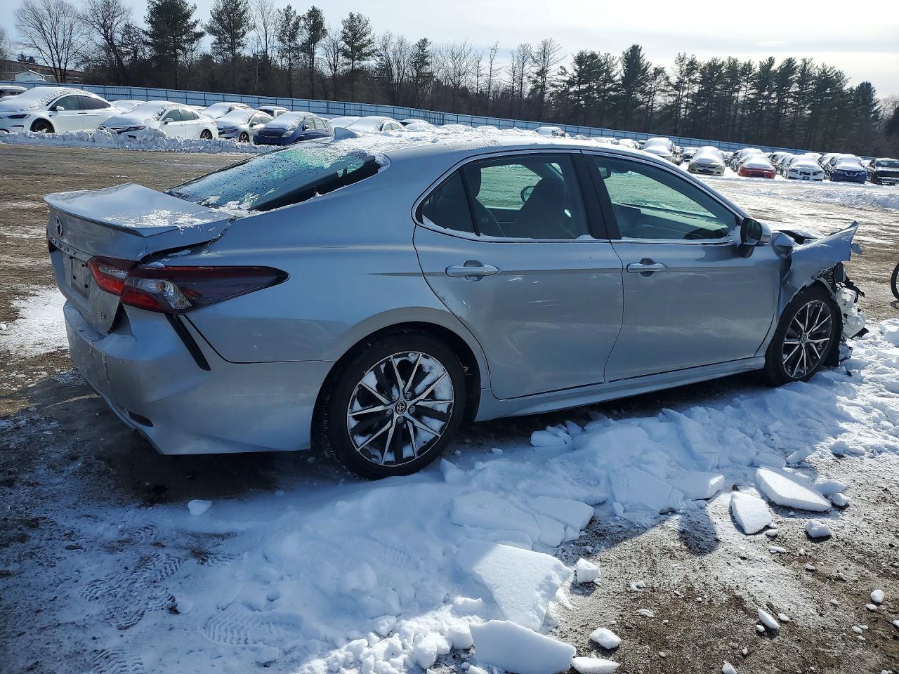 2022 TOYOTA CAMRY