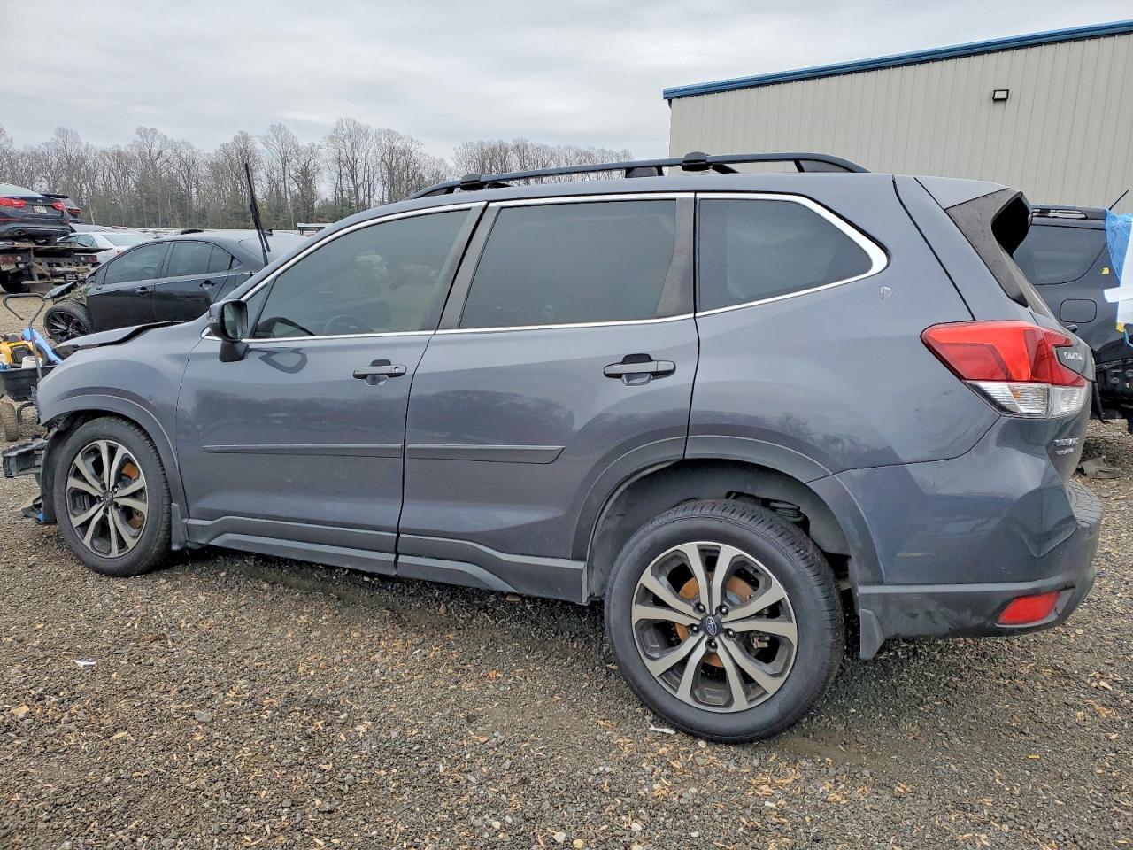 2020 SUBARU FORESTER