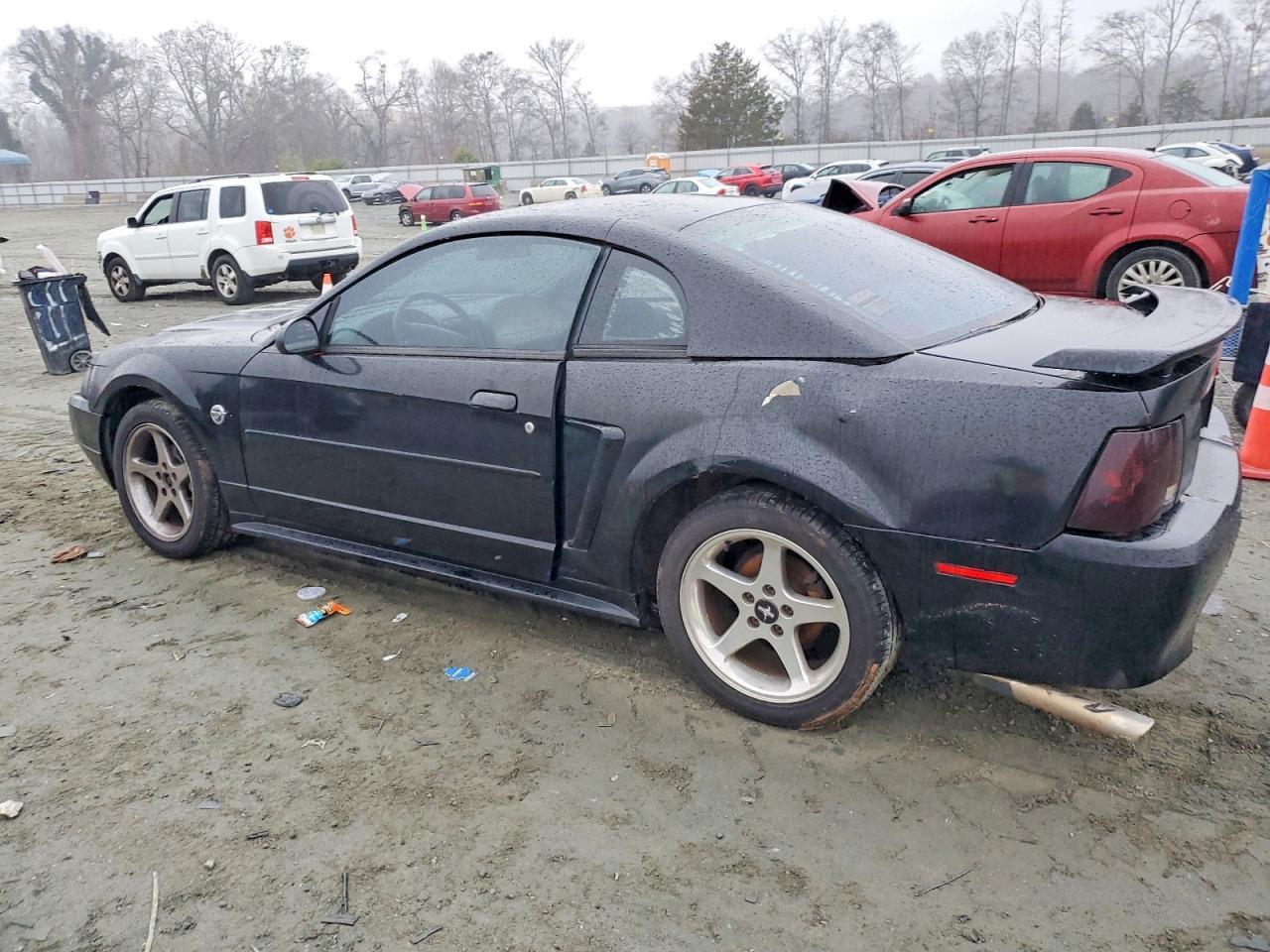2004 FORD MUSTANG