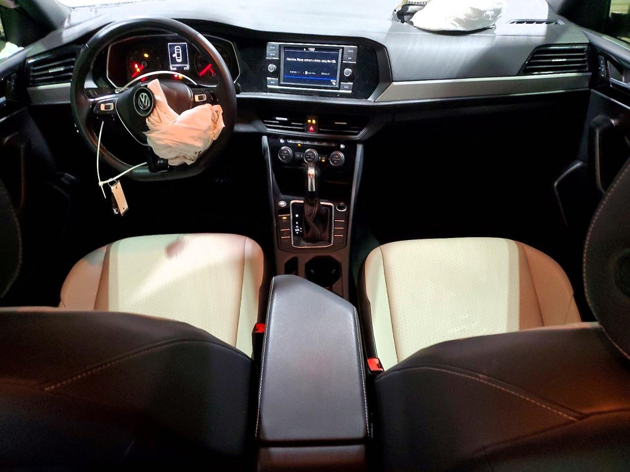 2021 VOLKSWAGEN JETTA