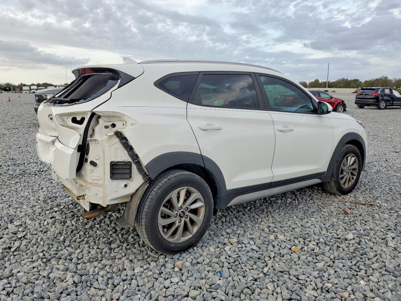 2018 HYUNDAI TUCSON