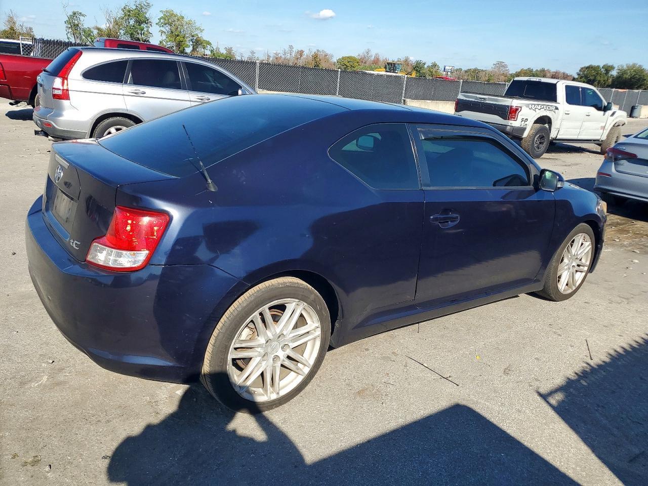 2012 TOYOTA SCION