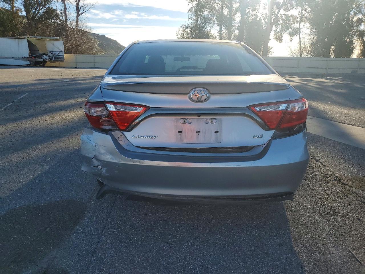 2017 TOYOTA CAMRY