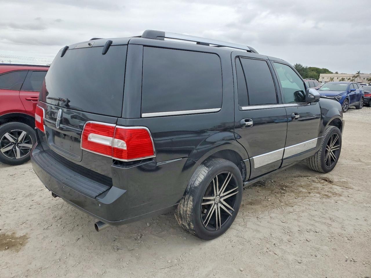 2014 LINCOLN Navigator