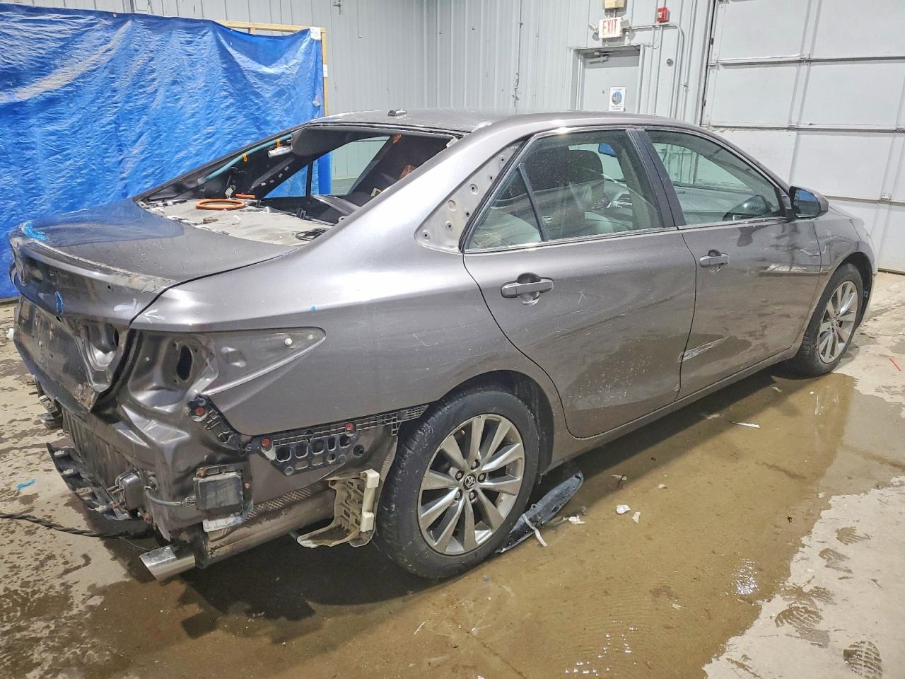 2017 TOYOTA CAMRY