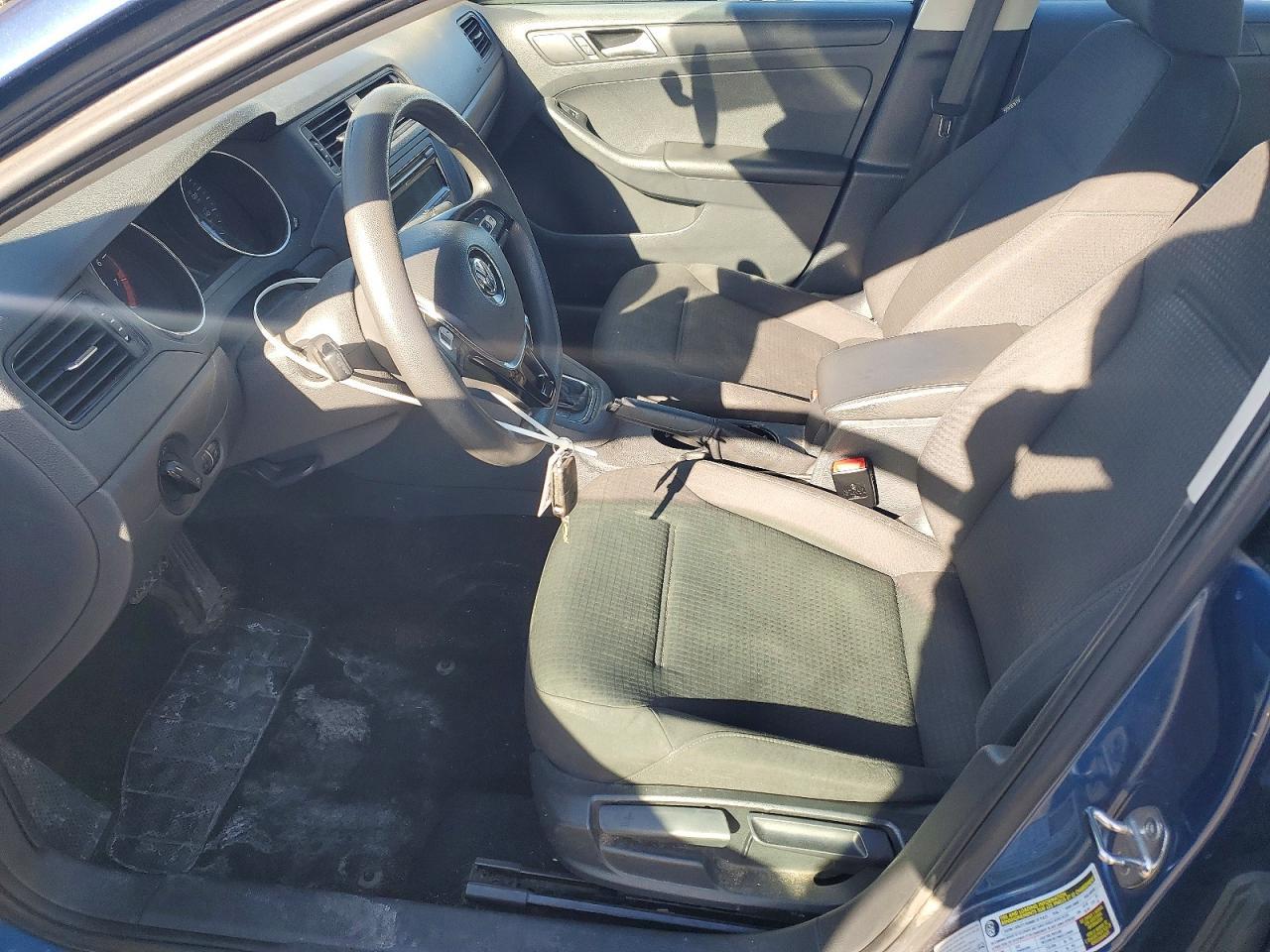 2015 VOLKSWAGEN JETTA