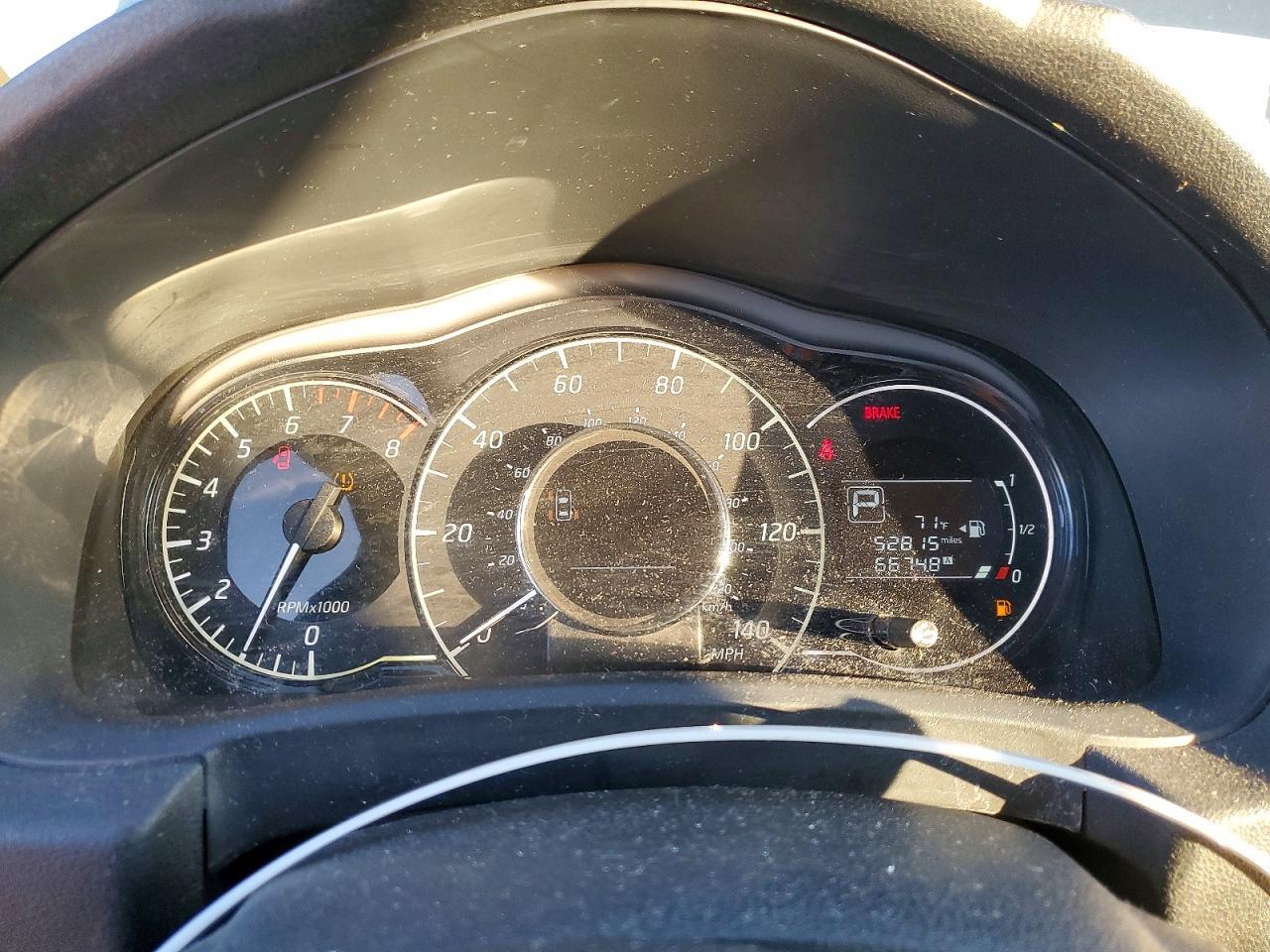 2016 NISSAN Versa Note