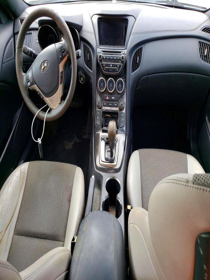 2014 HYUNDAI GENESIS