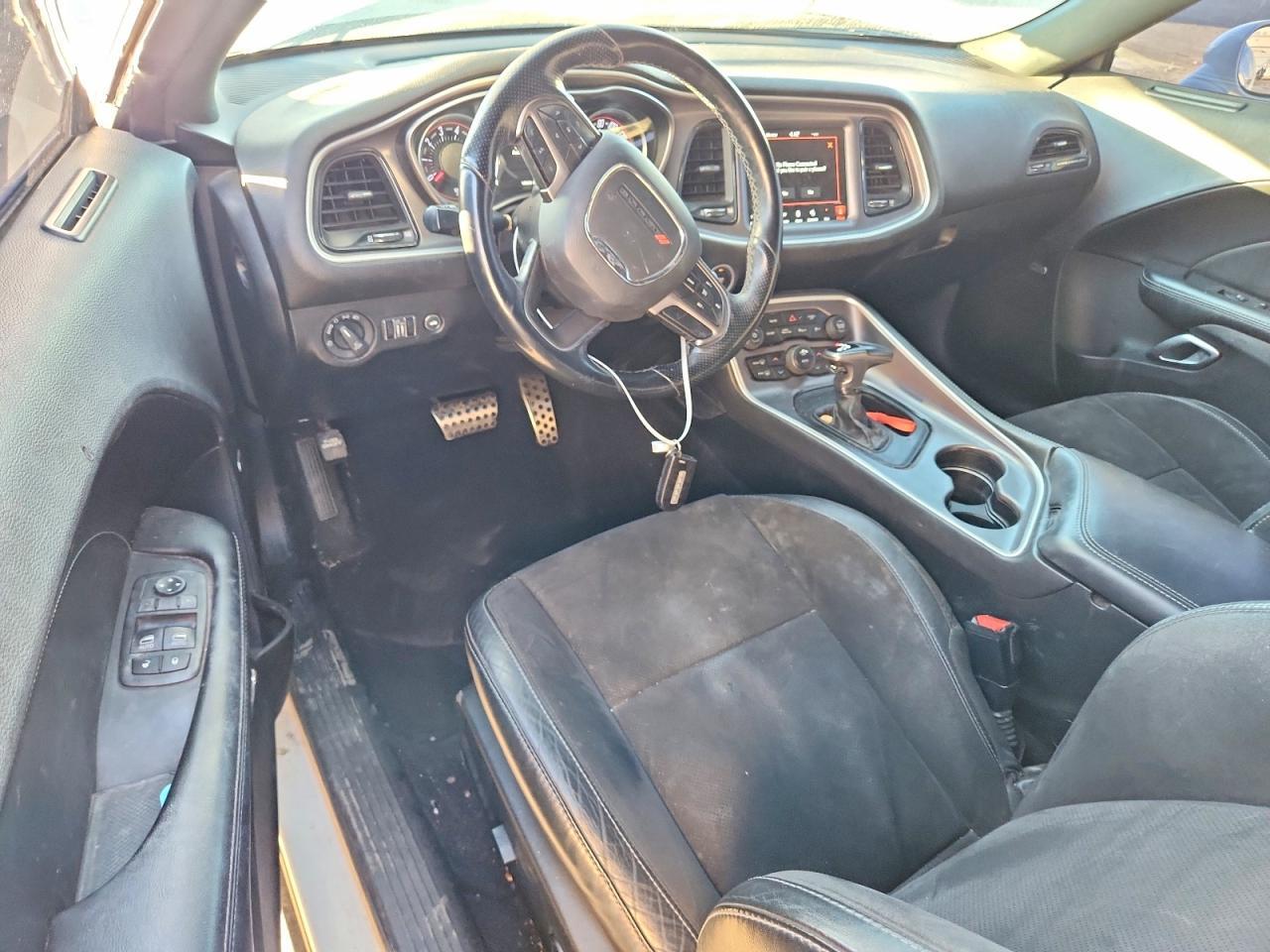 2019 DODGE Challenger