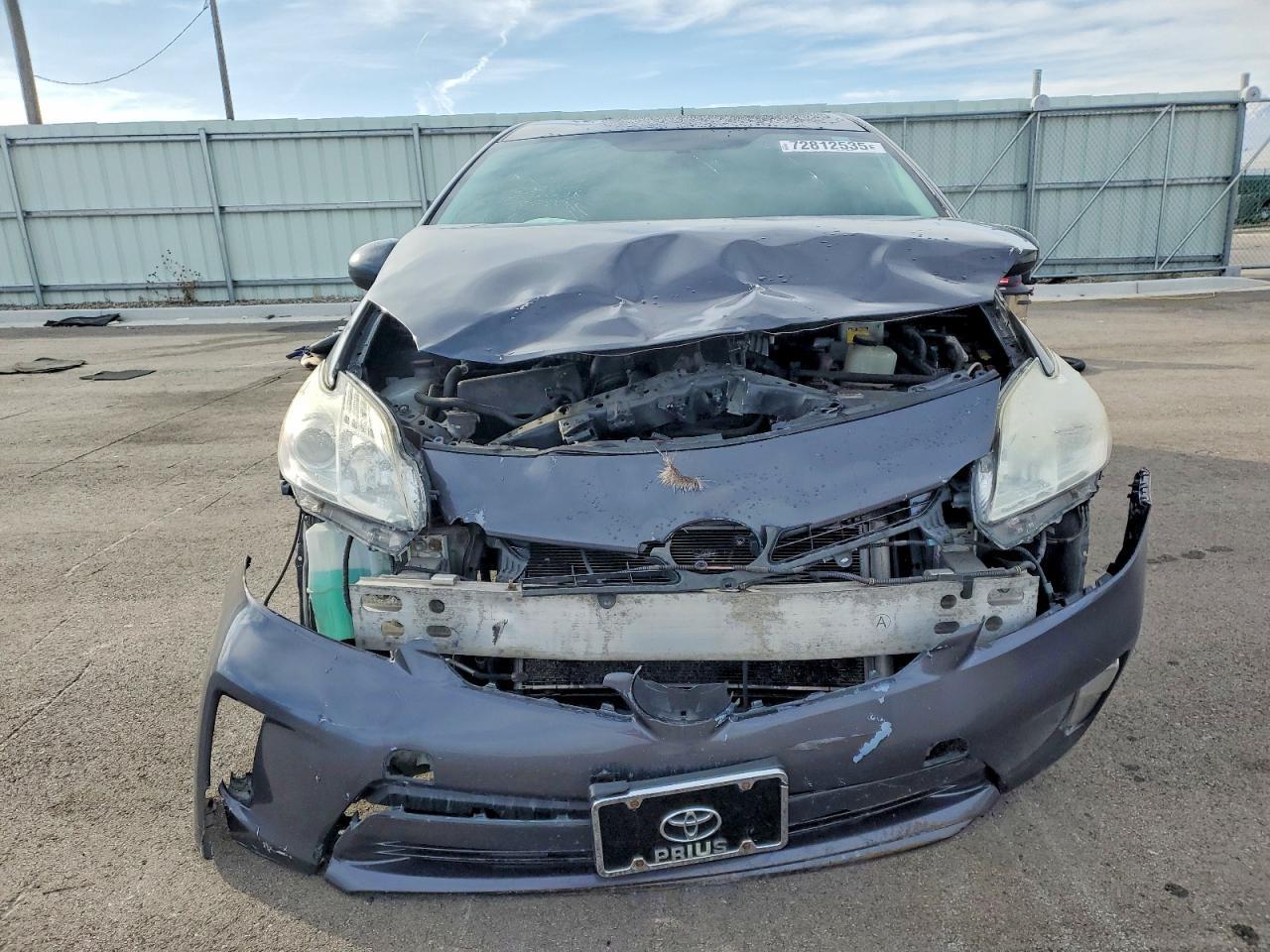 2011 TOYOTA PRIUS