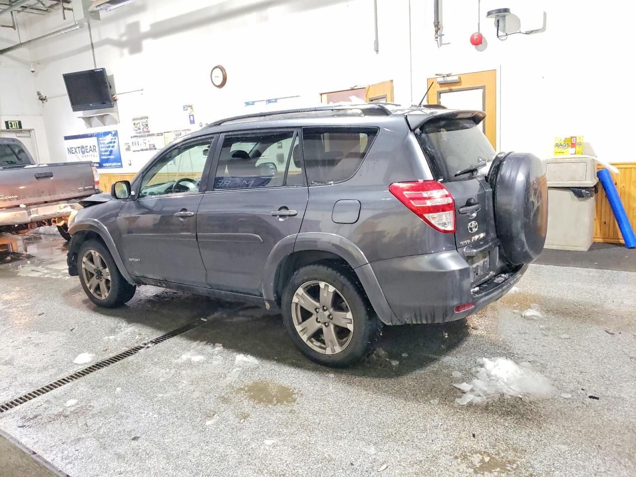 2010 TOYOTA RAV4