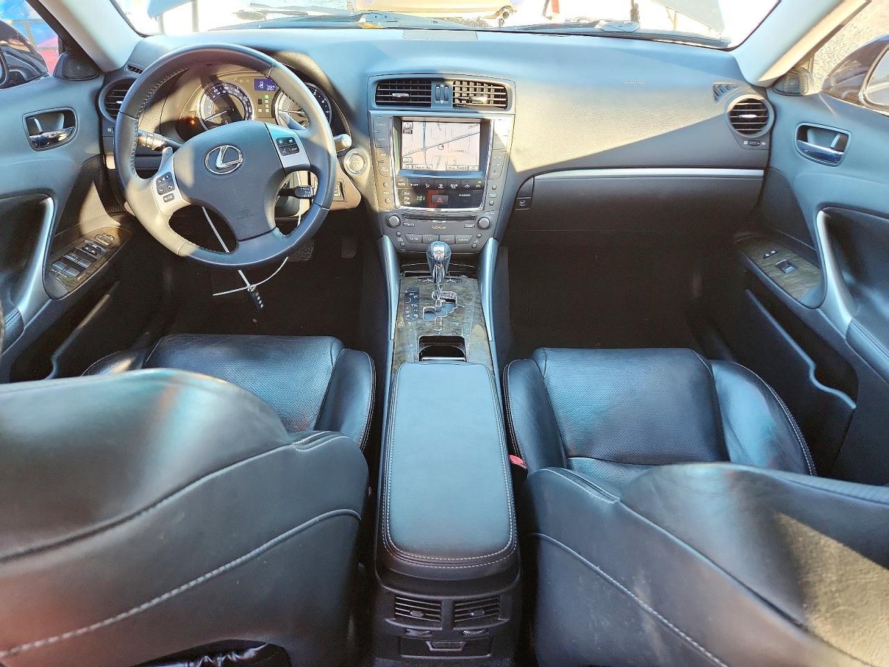 2011 LEXUS IS 250