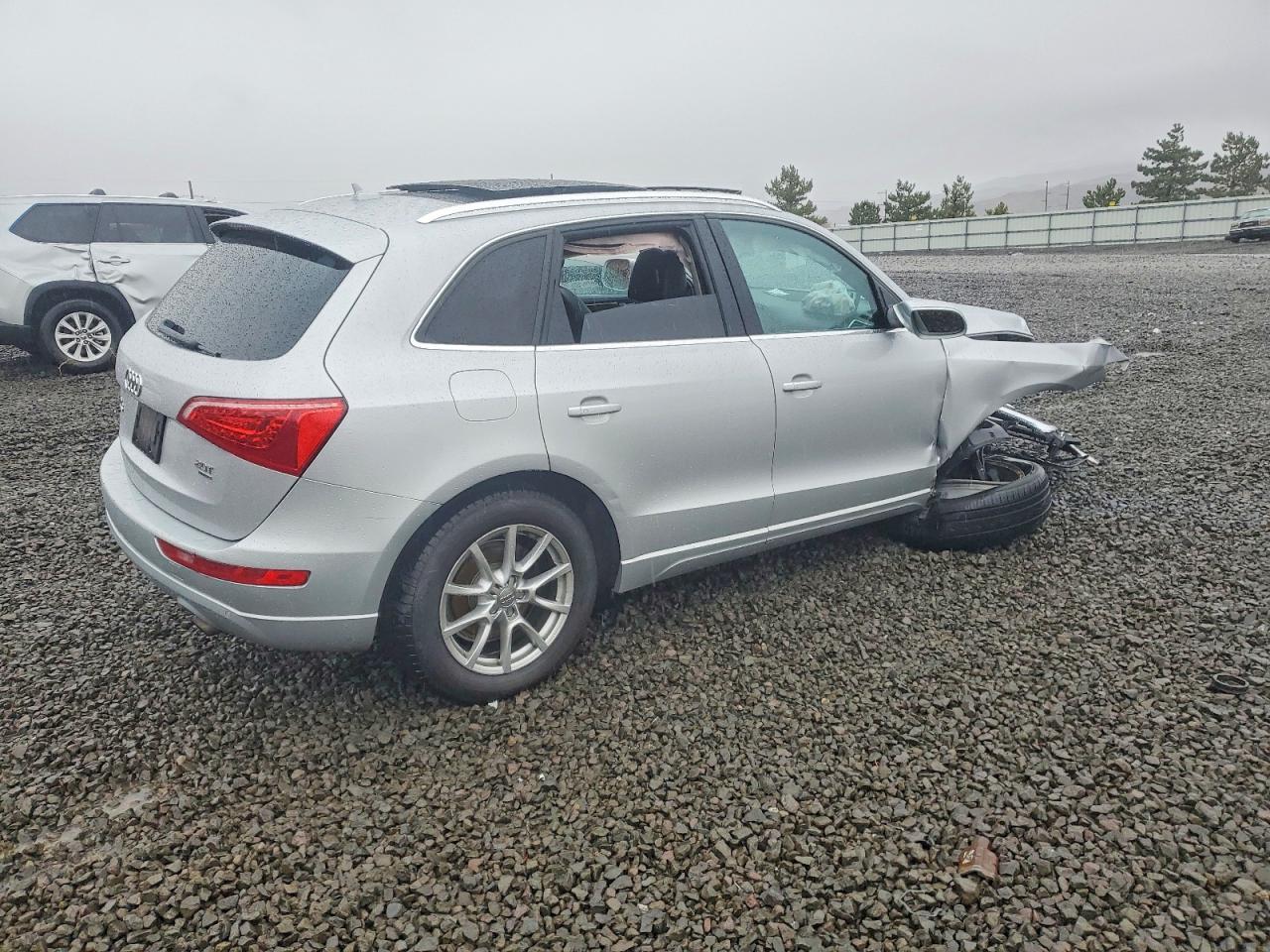 2011 AUDI Q5