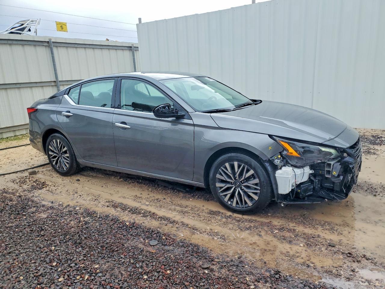 2025 NISSAN ALTIMA